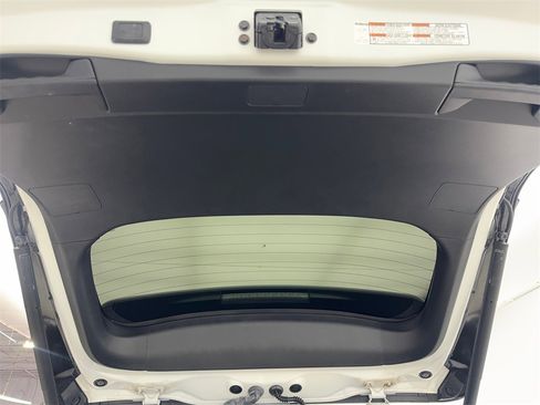 Used 2024 Toyota RAV4 XLE Premium image 82