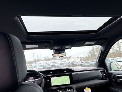 New 2026 GMC Sierra 1500 AT4 w/ Technology Package image 23