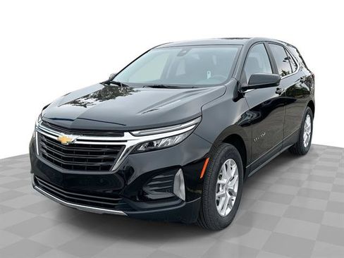 Used 2024 Chevrolet Equinox LT w/ LPO, Floor Liner Package image 2