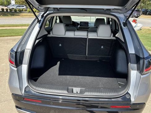 Used 2025 Honda HR-V EX-L image 8