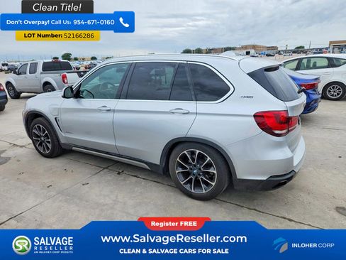 Used 2018 BMW X5 xDrive40e AWD/4WD image 3