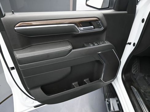 Used 2024 Chevrolet Silverado 1500 LT w/ Protection Package image 16