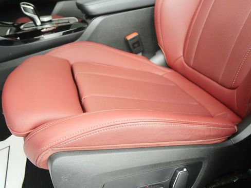 Certified 2024 BMW X3 xDrive30i w/ Premium Package image 10