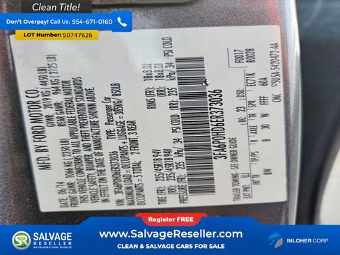 Used 2014 Ford Fusion SE w/ Equipment Group 202A FWD image 16