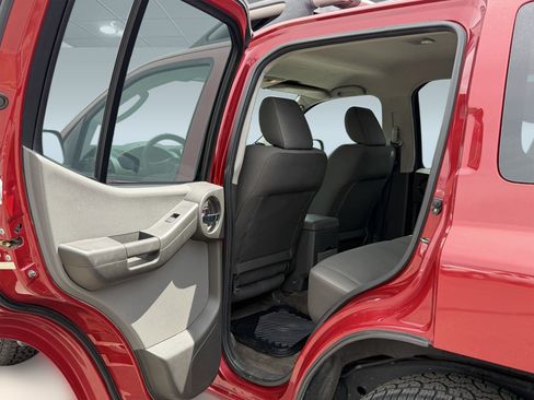 Used 2011 Nissan Xterra S AWD/4WD image 23
