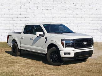 New 2025 Ford F150 Lariat w/ Equipment Group 501A Mid 360° Tour