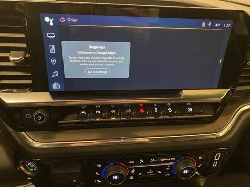 Used 2024 Chevrolet Silverado 1500 High Country w/ Technology Package image 11