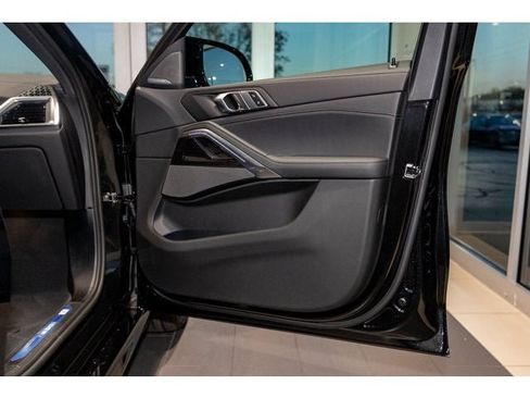 New 2026 BMW X6 M60i image 61