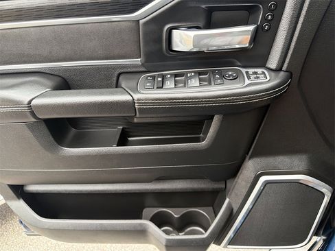 Used 2024 RAM 2500 Laramie w/ Night Edition image 23
