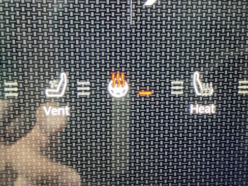 Used 2023 RAM 1500 Limited image 31