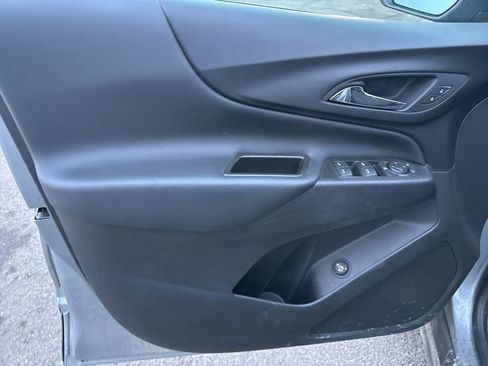 Used 2024 Chevrolet Equinox LT image 14