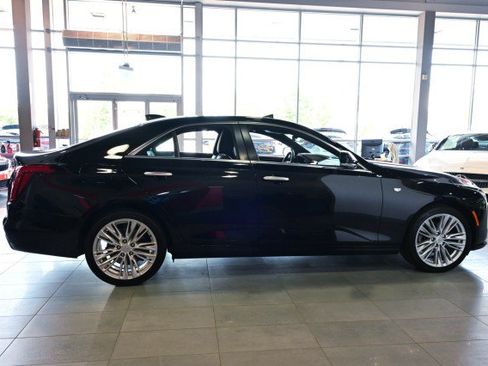 Used 2024 Cadillac CT4 Premium Luxury AWD/4WD image 4