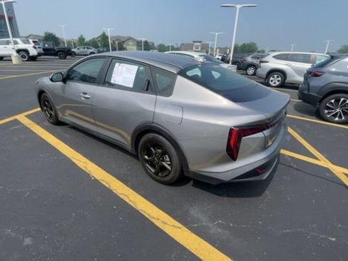 Used 2025 Kia K4 FWD image 8