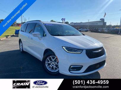 Used 2022 Chrysler Pacifica Touring-L