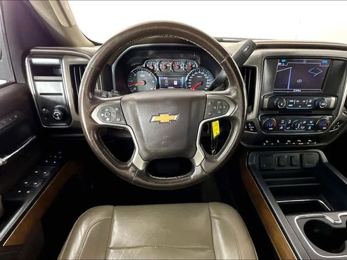Used 2018 Chevrolet Silverado 1500 LTZ w/ Texas Edition RWD image 6