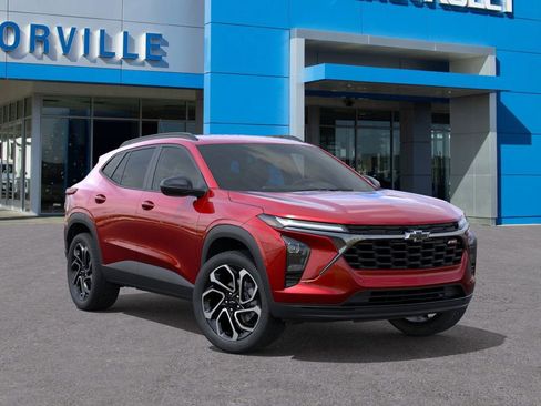 New 2026 Chevrolet Trax RS w/ Driver Confidence Package image 7