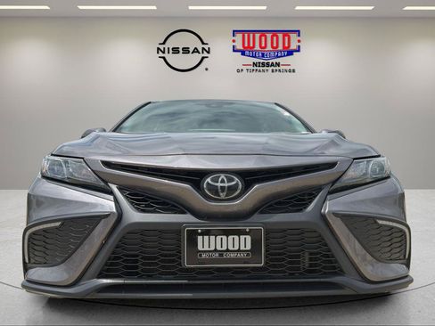 Used 2024 Toyota Camry SE FWD image 6