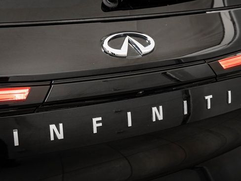 Used 2024 INFINITI QX60 Sensory image 18