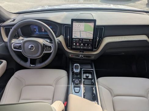 Certified 2026 Volvo XC60 B5 Plus w/ Climate Package AWD/4WD image 22