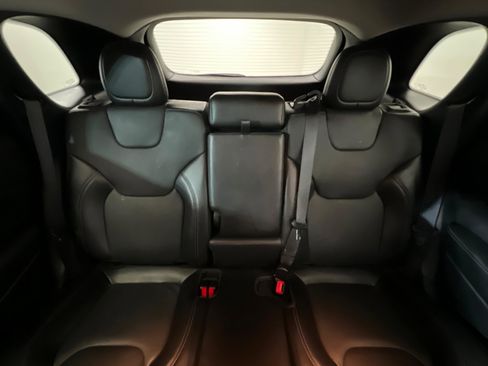 Used 2021 Jeep Cherokee Latitude Lux w/ Comfort/Convenience Group image 26