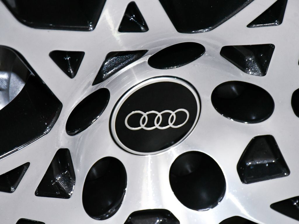 Used 2026 Audi RS 3 AWD/4WD image 98