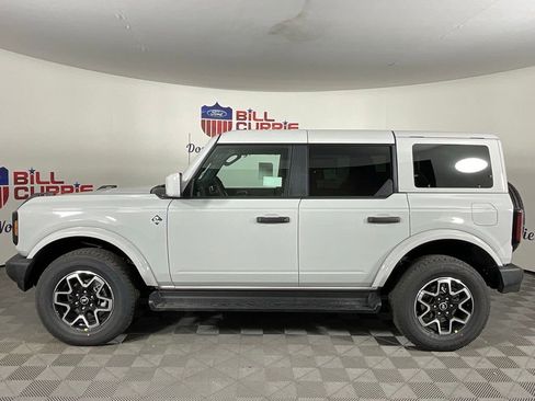 New 2026 Ford Bronco Outer Banks image 6