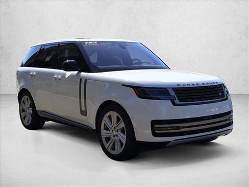 Used 2023 Land Rover Range Rover SE AWD/4WD image 4