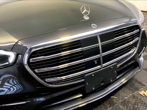 Used 2023 Mercedes-Benz S 580 4MATIC Sedan image 34