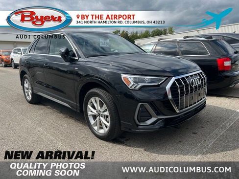 Used 2025 Audi Q3 2.0T Premium w/ Convenience Package AWD/4WD image 1