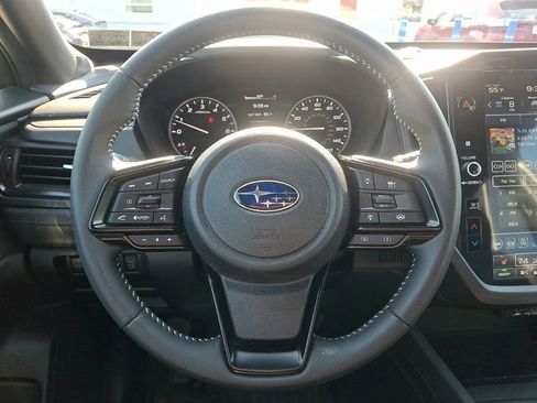 Used 2025 Subaru Forester Premium AWD/4WD image 21