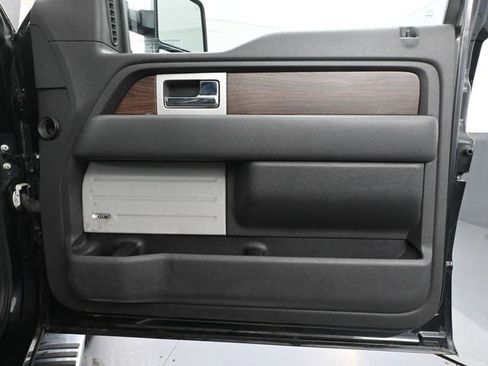 Used 2014 Ford F150 Lariat w/ Equipment Group 502A Luxury image 41