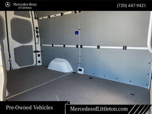 Used 2025 Mercedes-Benz Sprinter 2500 image 29
