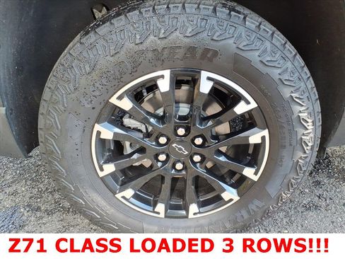 Used 2024 Chevrolet Traverse Z71 image 8