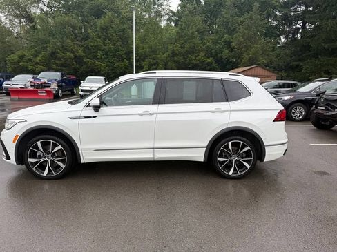 Used 2023 Volkswagen Tiguan SEL R-Line AWD/4WD image 22