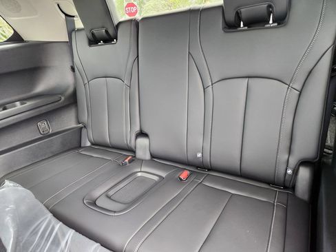 Used 2026 INFINITI QX60 Luxe w/ Cargo Package FWD image 21