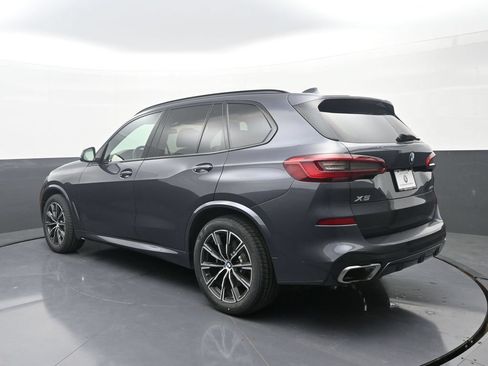 Used 2019 BMW X5 xDrive50i w/ M Sport Package AWD/4WD image 5