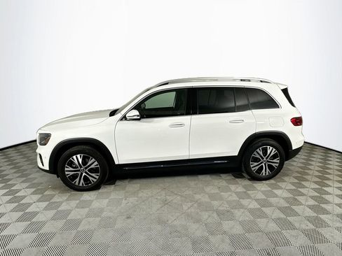 Used 2026 Mercedes-Benz GLB 250 4MATIC image 4