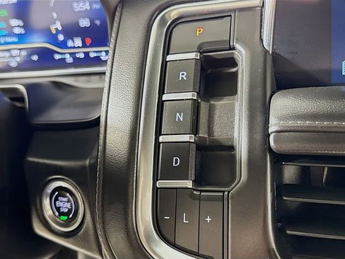 Used 2023 Chevrolet Tahoe LT w/ LT Signature Plus Package AWD/4WD image 15
