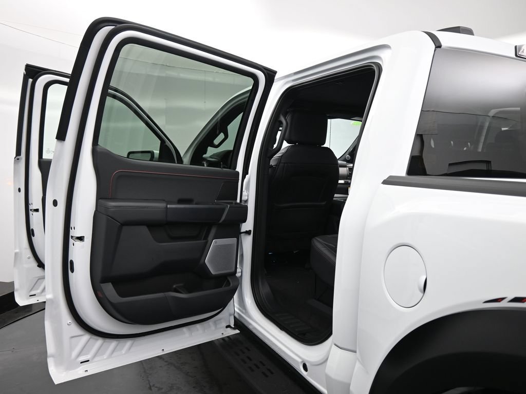 Used 2025 Ford F150 Raptor AWD/4WD image 23