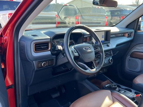 Used 2024 Ford Maverick Lariat w/ FX4 Off-Road Package image 12