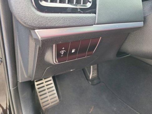 Used 2018 Kia Stinger GT1 image 20