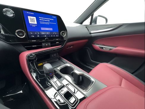 Used 2025 Lexus NX 250 FWD w/ Accessory Package (Z2) image 44