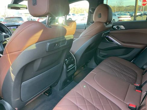 Used 2023 BMW X6 xDrive40i w/ M Sport Package image 8