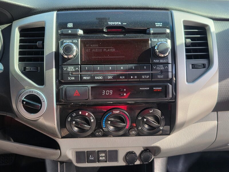 Used 2012 Toyota Tacoma 4x4 Double Cab w/ TRD Off-Road Pkg image 17