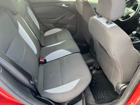 Used 2018 Ford Focus ST image 35