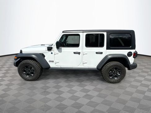 Used 2023 Jeep Wrangler Unlimited AWD/4WD image 9