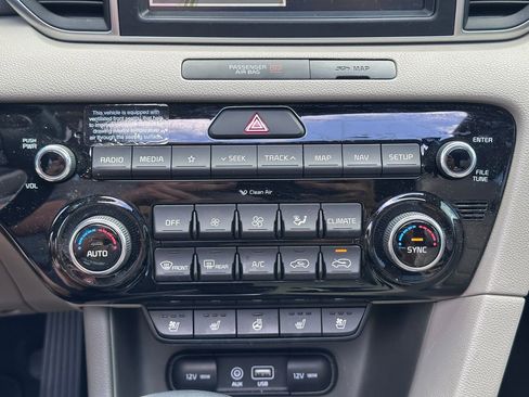 Used 2019 Kia Sportage EX w/ EX Technology Package FWD image 33