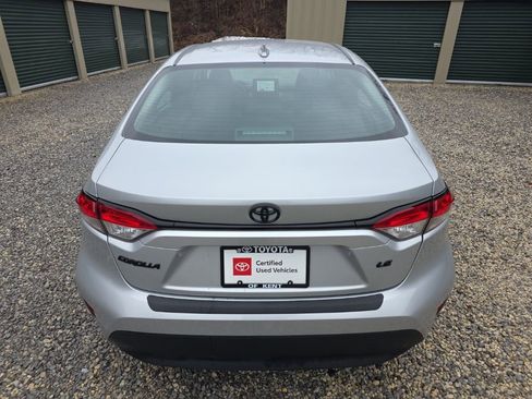 Certified 2023 Toyota Corolla LE image 4