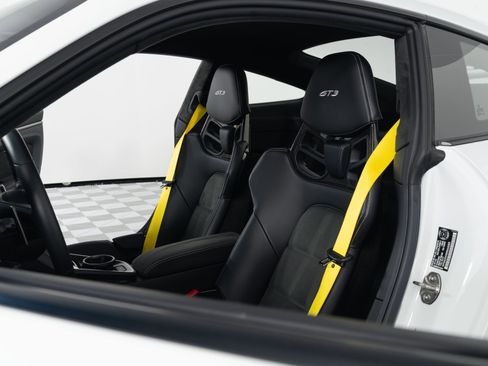 Used 2024 Porsche 911 GT3 image 12