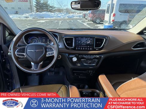 Used 2018 Chrysler Pacifica Limited w/ Tire & Wheel Group image 11